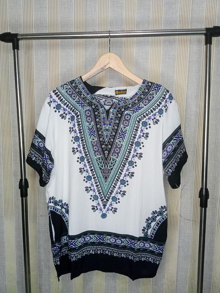 Gambar baju barong bali baju kaos dashiki baju afrika baju pantai - Hijau, all size dari s u n k a y undefined Tokopedia
