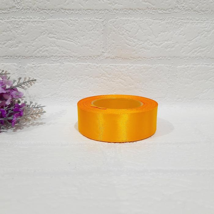 Gambar PITA SATIN 1 INCH PER ROLL / PITA KAIN SATIN 1 INCH 25 YARD [ 1 ROLL ] - 017Kuningkunyit dari Bima Sakti Stationery undefined Tokopedia