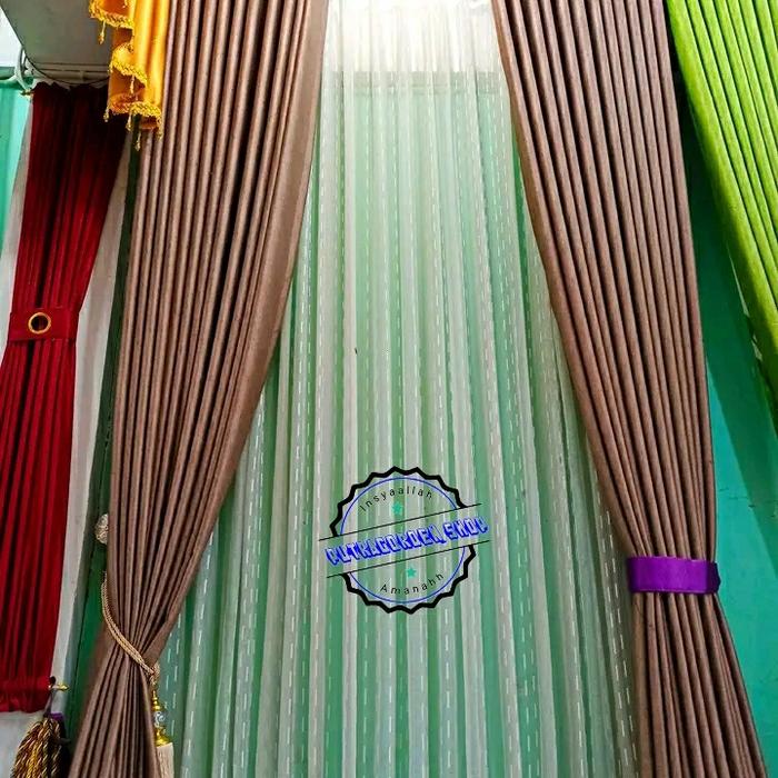 Gambar Gorden jendela panjang polos blackout glossy L 165 - 280 x T 260 cm - Moca, L 280 x T 260cm dari Putra Gorden Shop undefined Tokopedia