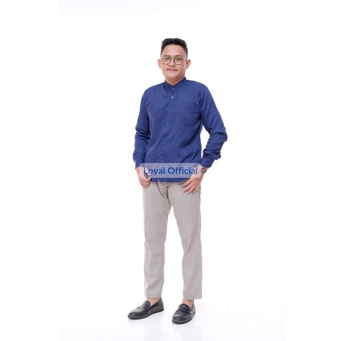 Gambar Kemeja Pria Lengan Panjang Polos Loyal Kerah Sanghai Baju Koko Slimfit - Navy, XL dari Loyal Official undefined Tokopedia