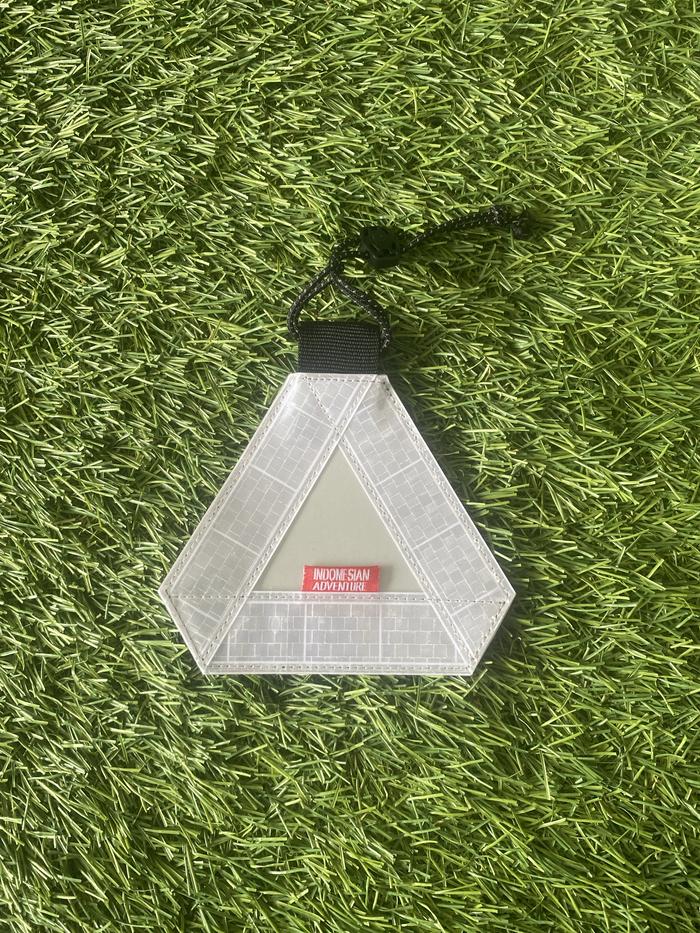 Gambar triangle reflector sepeda scotlite indonesian adventure - Putih dari Indonesian adventure undefined 4 Tokopedia