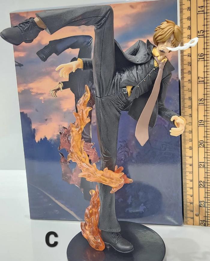 Gambar action figure one piece sanji tendangan berputar kode c dari Antique mise undefined Tokopedia