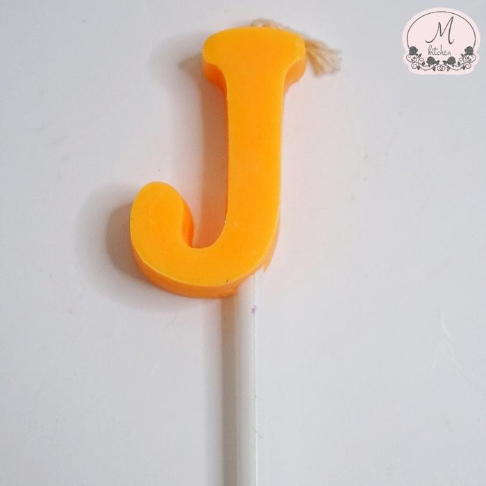 Gambar lilin huruf warna - J dari M Kitchen undefined Tokopedia