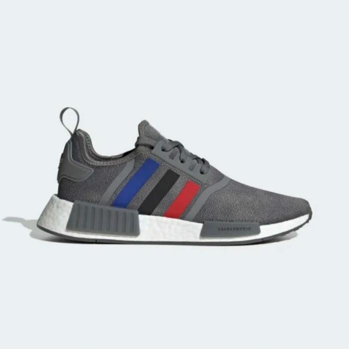 adidas gazelle silver green womens adidas NMD R1 Primeknit Dragon Patch  YankeeKicks Online