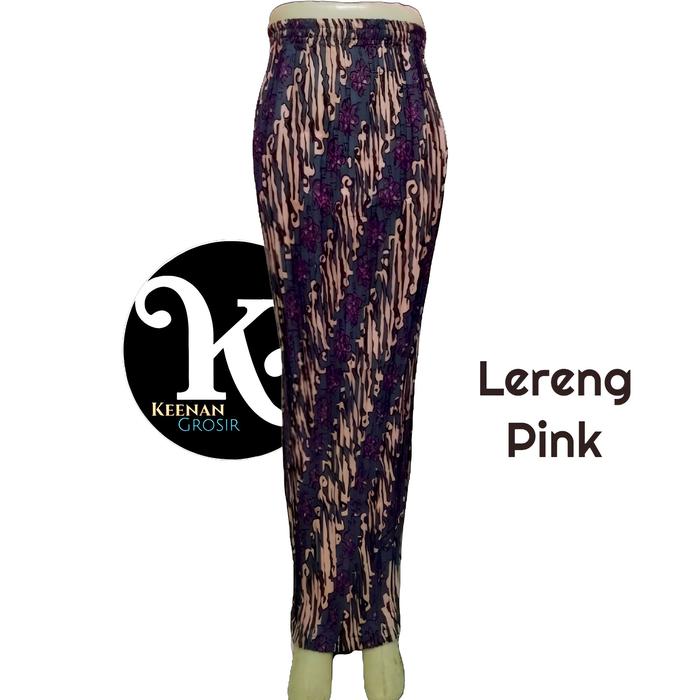 Gambar Rok plisket batik wanita bawahan kebaya modern motif Lereng - Lereng Pink dari Keenan Grosir undefined Tokopedia