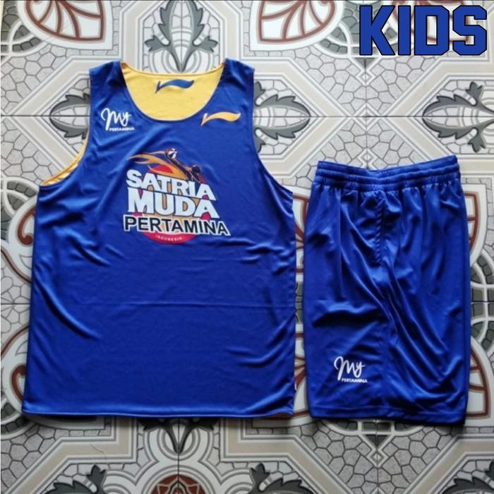 Gambar JERSEY BASKET SATRIA MUDA PERTAMINA - REVERSIBLE / Bolak-Balik - Blue-Yellow Kid, XS dari HYT sport Store ID undefined Tokopedia