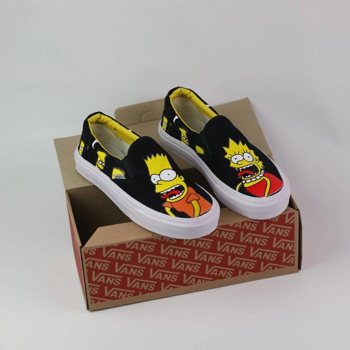 Gambar SEPATU PRIA WANITA VANS SLIP ON SIMPSONS CREAM BLACK UNISEX - SIMPSONS 1, 36 dari TOKO NADHIF Q.R undefined Tokopedia
