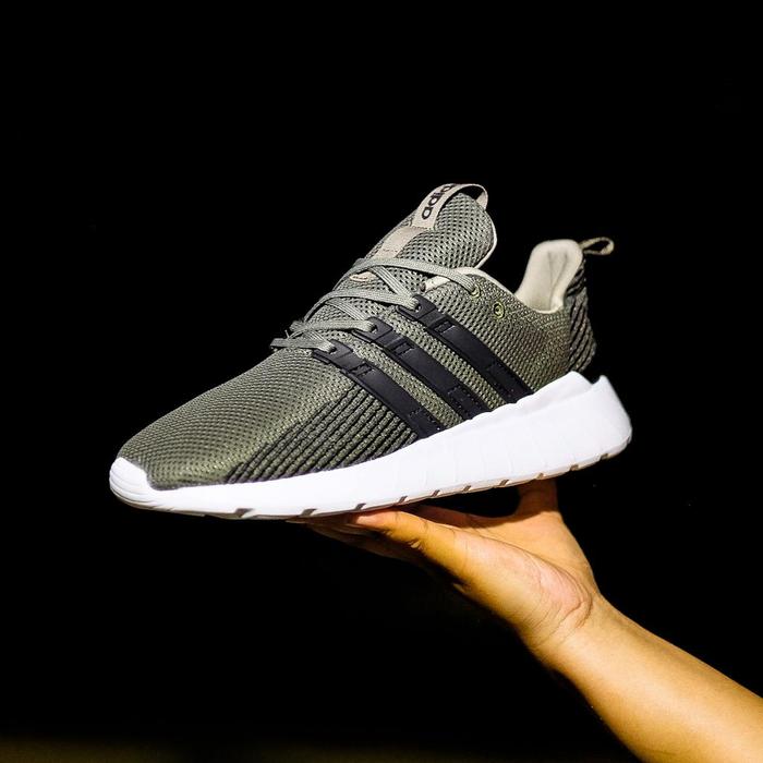 Sepatu Pria Wanita sepatu Adidas Questar fllow olive white Quality 39 di  Etereolex Sneakers Tokopedia