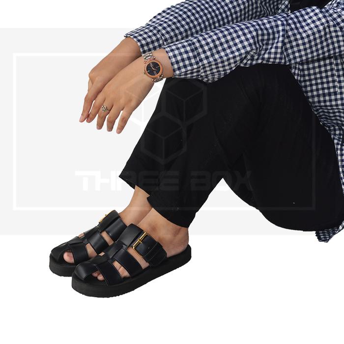 Gambar Sandal Selop Wanita Empuk - Sendal Slide Medium Jumbo - THREE BOX MOZA - Black, 37 dari Three box Footwear undefined Tokopedia