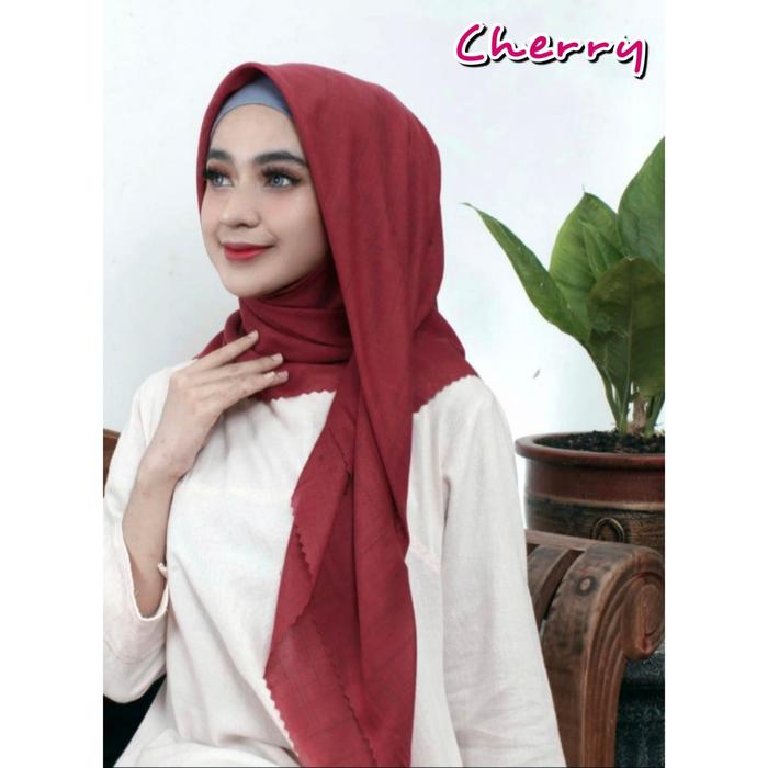 Gambar TERLARIS kerudung umama scarf segi empat segi empat motif kerudung s4 - Merah dari Kaos Distro Fawwaz undefined Tokopedia