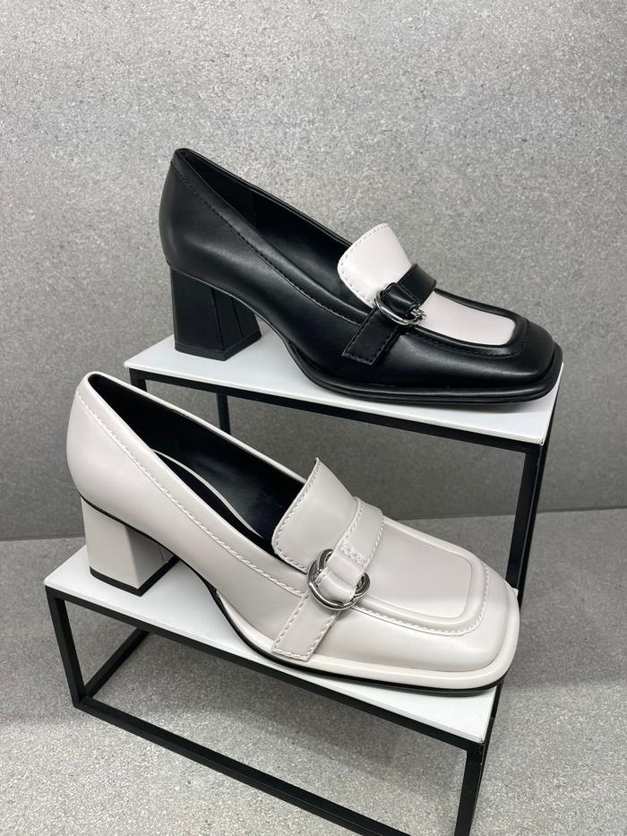 Jual Sepatu Wanita Heels Charles&Keith Original store 110 Kota