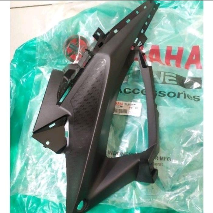 Gambar COVER FAIRING SAYAP DALAM R 15 R15 V3 VVA SATUAN KIRI / KANAN ORI PART - KANAN dari NovelyaMotor undefined Tokopedia