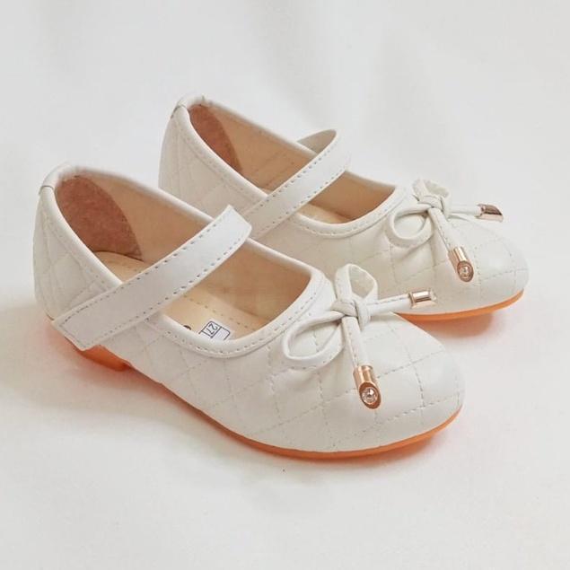 Gambar Sepatu Pesta Anak Perempuan Ukuran 22 Sampai 35 - Putih, 31 dari arniwardani undefined Tokopedia