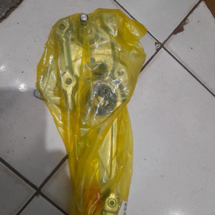 Gambar WINDOW REGULATOR KACA DAIHATSU GRANMAX GRAND MAX KANAN DAN KIRI - KIRI dari EMB777 OTOMOTIF undefined Tokopedia