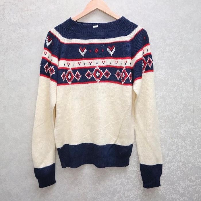 Gambar sweater unisex dari COD&#39;s undefined Tokopedia