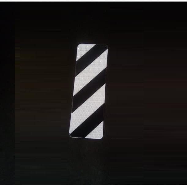 Gambar Car Safety Reflector Strip Mobil Safety Reflektor Persegi Panjang - Hitam Putih dari SanayaNet undefined Tokopedia