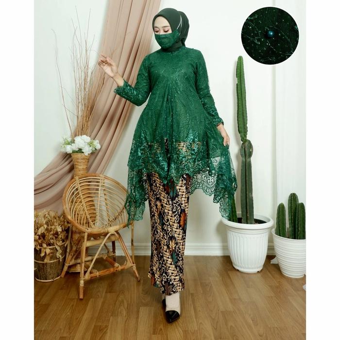 SET KEBAYA TUNIK TULLE UMRELA BUNSUI/KEBAYA MODERN/KEBAYA PESTA Hijau, M