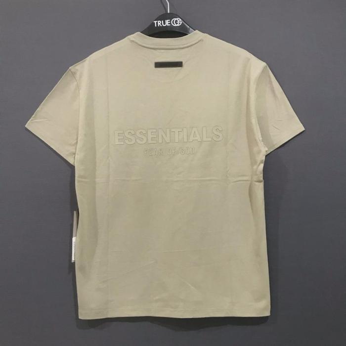 Gambar Fear Of God Essentials FW21 T-Shirt 100% Original - Pistachio, M dari True OG Kicks undefined Tokopedia