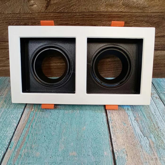 Gambar Kap lampu downlight mr16/sportlight sorot LED mr16 2 gang kotak - Putih dari Grand Lite Electric undefined Tokopedia