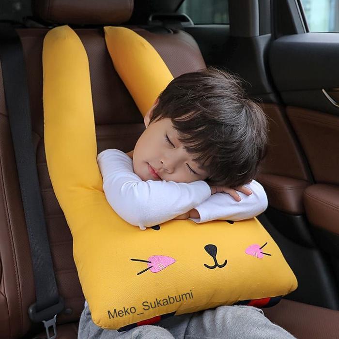 Gambar Seat belt anak safety belt sabuk pengaman anak bantal mobil - Kuning dari GOOLY.ID undefined Tokopedia