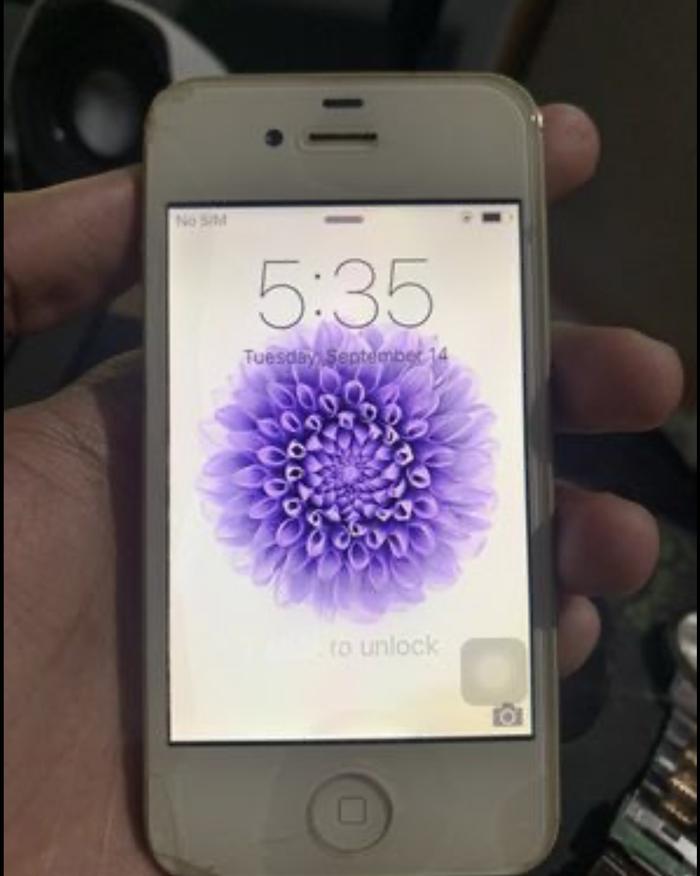 Gambar iphone 4s 16gb dari Tiori Co undefined Tokopedia