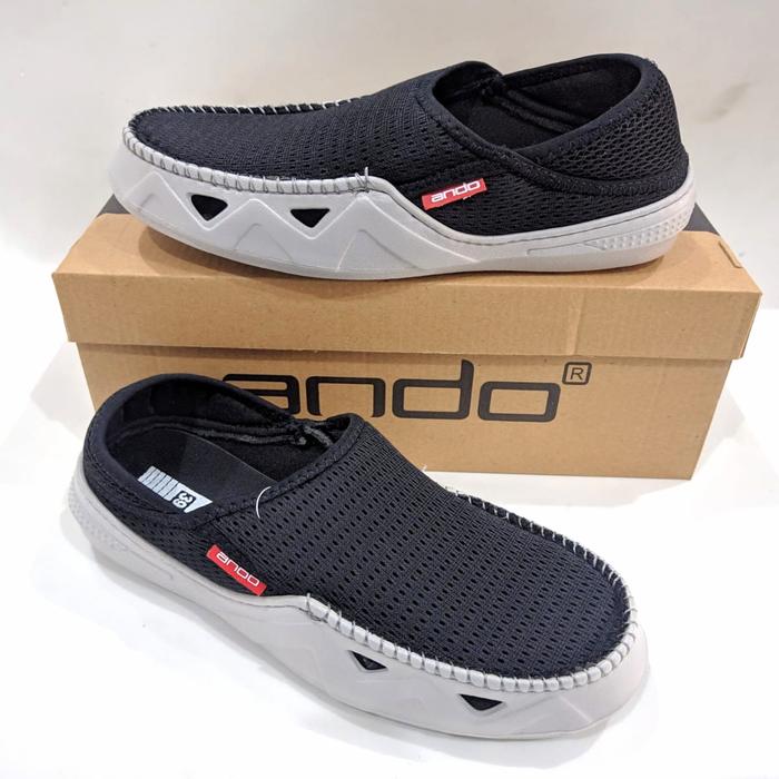 Gambar Sepatu Slip On pria - Hitam, 37 dari @jasmin_storee undefined Tokopedia