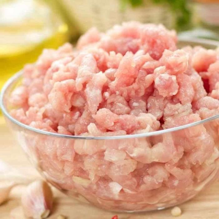 Gambar Ayam cincang / Daging giling fresh Bandung - 1/2 kg dari Ayamfresh.id undefined Tokopedia