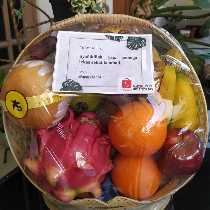 Gambar Parcel Buah Segar by Grab or gojek - Besar dari Berkah_Jaya_Selalu undefined Tokopedia
