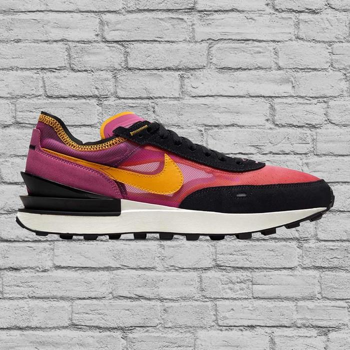 Jual Sepatu Sneakers Pria Nike Waffle One Active Fuchsia Gold DA7995600 -  44.5 - Jakarta Barat - Kick Runner | Tokopedia