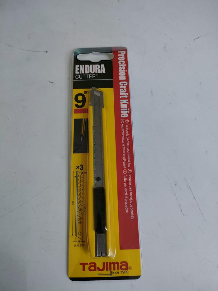 Gambar Pisau Cutter Tajima GAGANG LC303 LC 303 PISAU POTONG ENDURA BLADE 9MM - LC303 dari aditeknik7722 undefined Tokopedia
