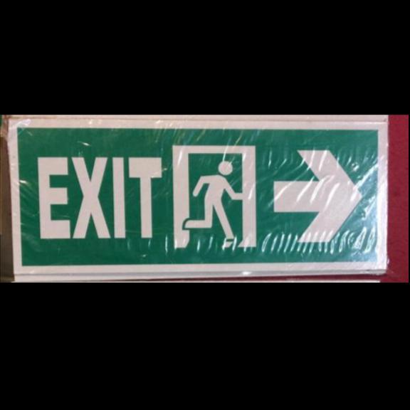 Gambar Safety Sign Plat Alumunium 12x30 / Safety Rambu Plat Alumunium - EXIT PINTU dari Goldena Shop undefined Tokopedia