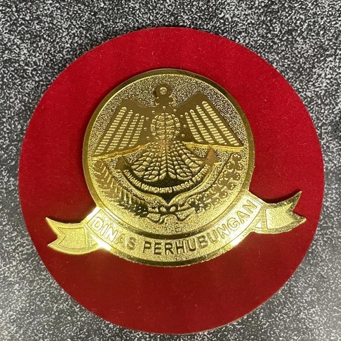 Gambar pin perhubungan / lencana perhubungan / pin dishub / pin kemenhub - Kemenhub biru dari TK.CAHAYA UTAMA ADV undefined Tokopedia