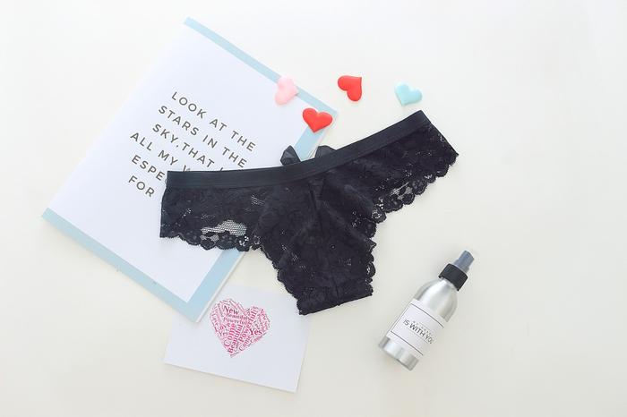 Gambar GS.D.1515.ST2. - CELANA G-STRING THONG BROKAT LACE SEXY - Hitam, Free size / M dari Ella'secret undefined Tokopedia