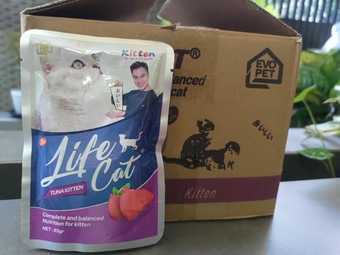 Gambar LIFECAT Pouch 85gr Wet Food Kitten Adult Cat - Tuna Kitten dari Winner Pet Care undefined Tokopedia