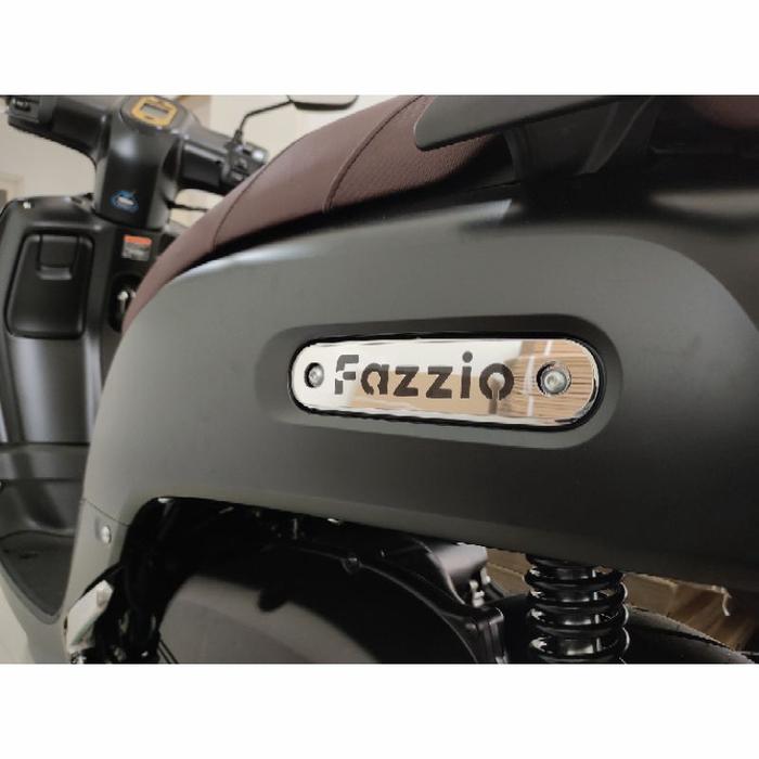 Gambar Emblem Samping Logo Panel Body Samping Yamaha Fazzio Classy - Satuan - SILVER FAZZIO dari Kings Motor Shop undefined Tokopedia