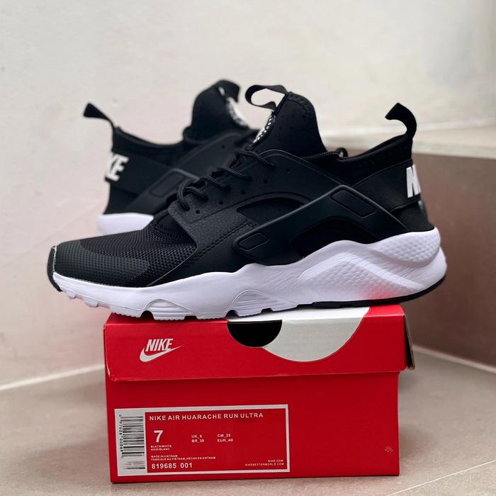 NIKE AIR HUARACHE BLACK WHITE/ SEPATU PRIA/ WANITA/ SEPATU OLAHRAGA 41 di  Dafa84store Tokopedia