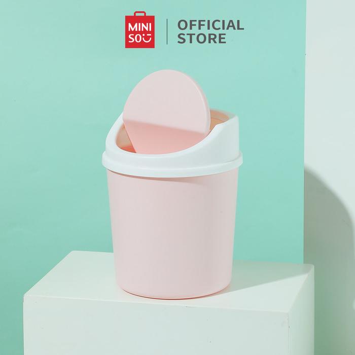 Gambar MINISO Tempat/ Tong Sampah Plastik Meja Mini Trash Bin Garbage - Merah Muda dari minisoshopid undefined Tokopedia