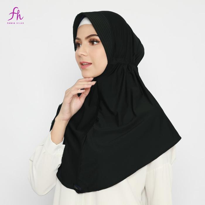 Gambar Hijab Instan Serut Premium Jilbab Relia - Hitam dari Fania Official Shop undefined Tokopedia