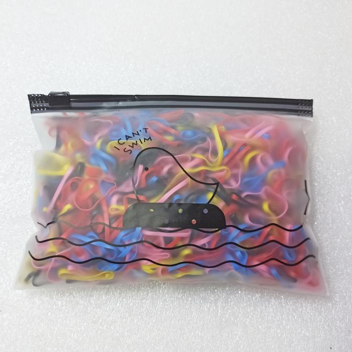 Gambar Karet Rambut Jepang Kiloan Warna HITAM/STABILO/DOVE 50gr 100gr +Dompet - DOVE50+DOMPET dari its Tumbuh Berkah undefined Tokopedia