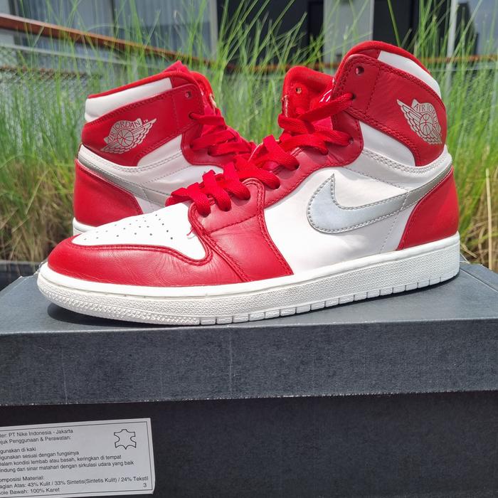 red aj1s