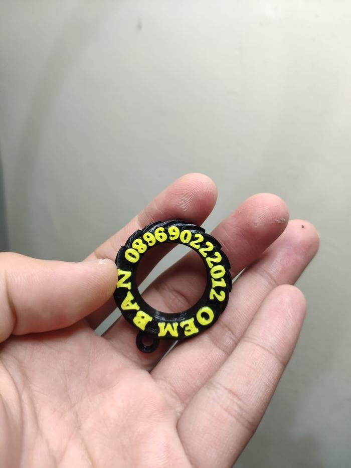 Gambar Gantungan Kunci Karet 3D 3 Dimensi ( Design Custom Logo Tulisan ) TPU dari tolobret undefined Tokopedia