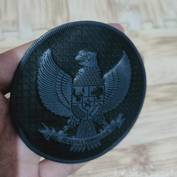 Gambar logo garuda patch garuda indonesia - blackout dari ELDshop official undefined Tokopedia