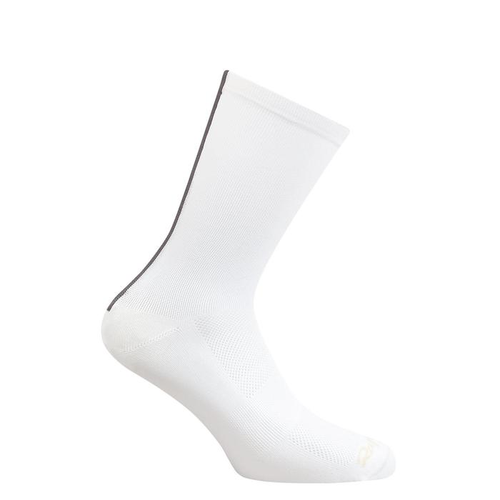 Gambar Rapha Souplesse Socks - Rapha Socks Original - Kaos Kaki Rapha - White, M dari Sebastians Collection undefined Tokopedia