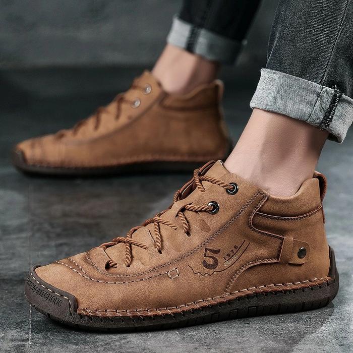 Gambar sepatu pria casual sepatu pria playboy kulit - Cokelat Kuning, 39 dari Kopi 7 Huruf undefined Tokopedia
