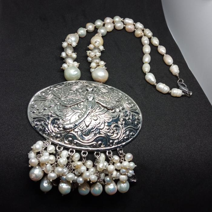 Gambar BROS MOTIF CAPUNG - Putih dari mawar rangkaian undefined Tokopedia