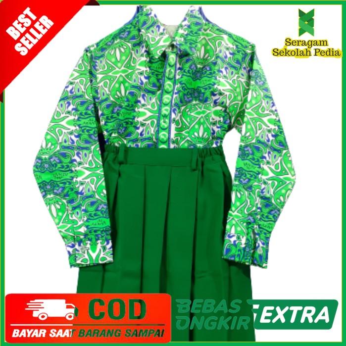 Gambar Setelan seragam sekolah al azhar model batik lengan panjang-rok hijau - NO 14,5 - 15 dari Seragam Sekolah Pedia undefined Tokopedia