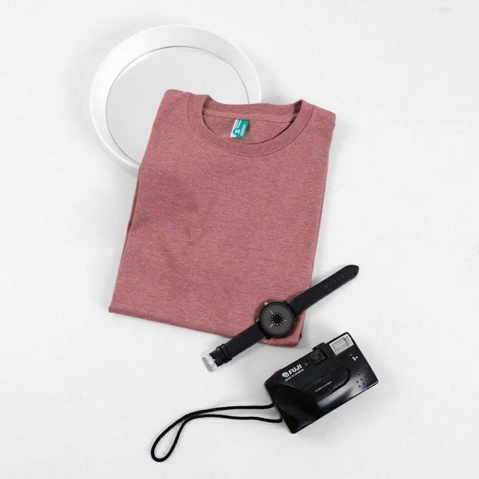 Gambar Kaos Polos Twotone Misty 30s Lengan Pendek Pria Wanita - Maroon Misty, M dari Kaospedia Bandung undefined Tokopedia
