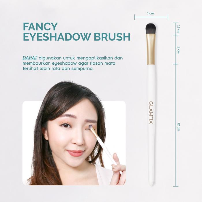 Gambar Glam Fix Brush - EyeShadowbrush dari NC COSMETICS undefined Tokopedia