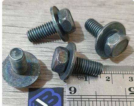 Gambar BAUT DEK MIO/BAUT BORDES MIO/BAUT INJAKAN MIO dari Sinar baut dua putra undefined Tokopedia