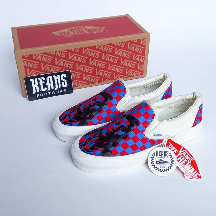 Vans Slip-on Of Vault x John Van Hamersveld Thundercloud Chekerboard 36  di Keans Footwear Tokopedia